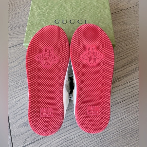 GUCCI 🤍🤎 Limited Edition High Top Zip Up Kids Sneakers - Picture 7 of 15